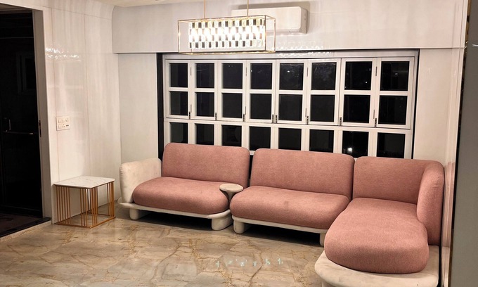 Bhowanipore Apartment | Charming 2-bedroom apartment with open terrace in central Kolkata with WiFi, AC