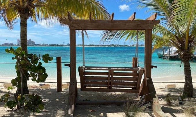Tar Bay Cottage | Charming 2-bedroom cottage with AC, WiFi, . Two-minute walk to beach.