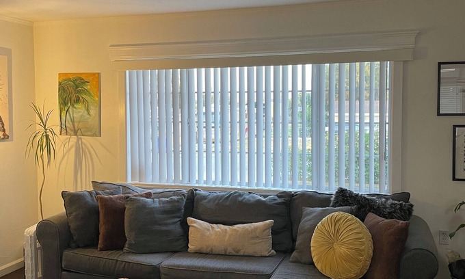 Yucaipa House | Charming 2-bedroom house in Yucaipa with WiFi, AC
