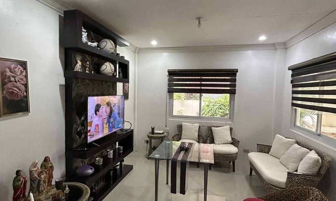 San Vicente House | Charming 2-bedroom bungalow with WiFi, AC in serene San Vicente