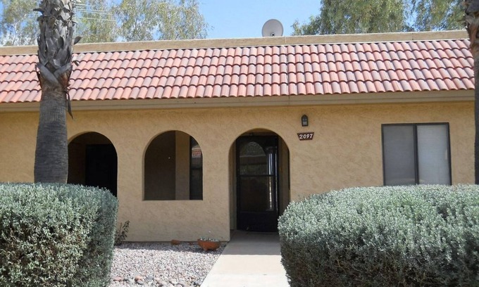 Eleven Mile Corner Condo | Charming 2 Bedroom/2 Bath Condo By Golf Course