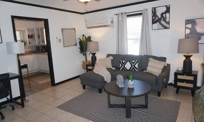 South Kansas City House | Charming 2-bedroom house with fenced in back yard in delightful Kansas City