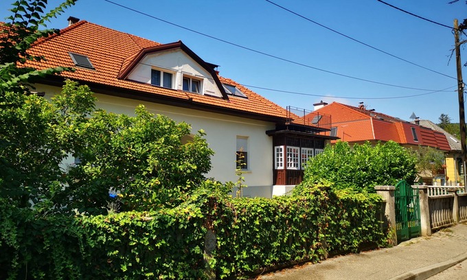 Samobor Villa | Charming 2-bedroom villa in phenomenal Samobor with WiFi, AC
