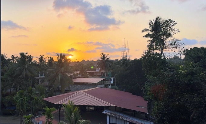 Bambolim Apartment | Charming 2BHK apartment with WiFi, AC in Bambolim, Near the Beach & Grand Hyatt