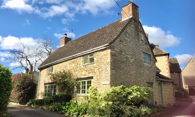 Yarnton House | Charming 3-bedroom country house close to Oxford and Woodstock