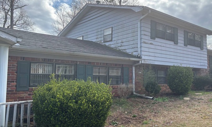 Adamsville House | Charming 3-bedroom house with AC, WiFi in wonderful Adamsville
