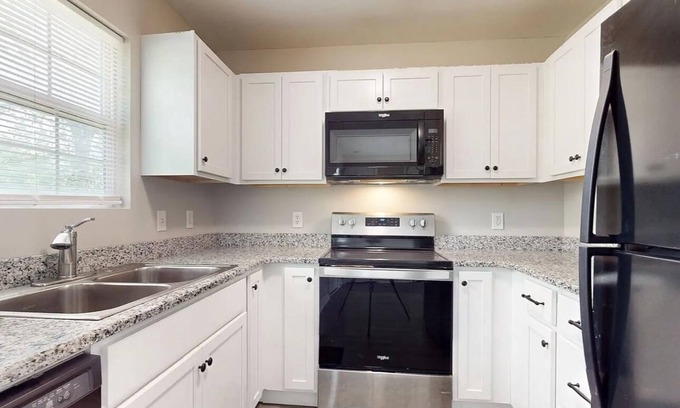 Haynes Area House | Charming 3-bedroom house Scenic&Close to Downtown