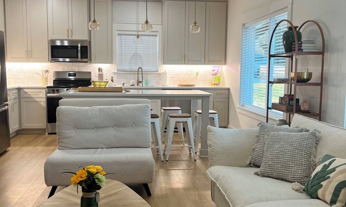 Bullard House | Charming 3-bedroom house in Bullard with AC, WiFi