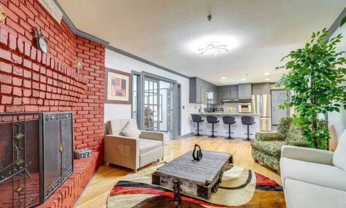 Candler-McAfee House | Charming 3-bedroom house with AC in Decatur