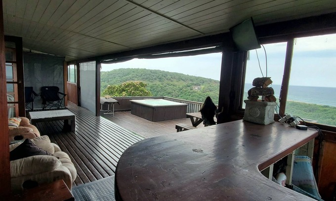 Elysium House | Charming 3-bedroom house with AC and WiFi in lovely s coast, fantastic sea views