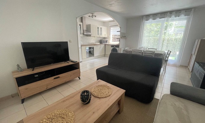 Creil Apartment | Charming 3-room apartment Creil station