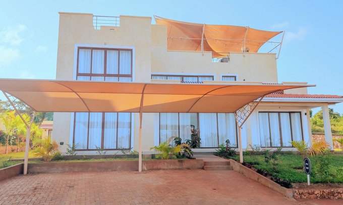 Central Kenya Coast Villa | Charming 4-bedroom villa with AC, WiFi in lovely Kilifi County