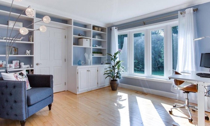 Lakeview House | Charming 4 bedroom house in 5 acre lovely Catharpin