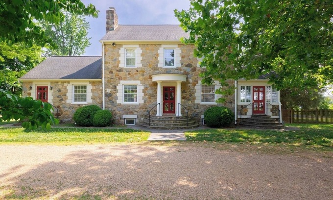 Glen Allen Other | Charming 4-bedroom Stonehouse