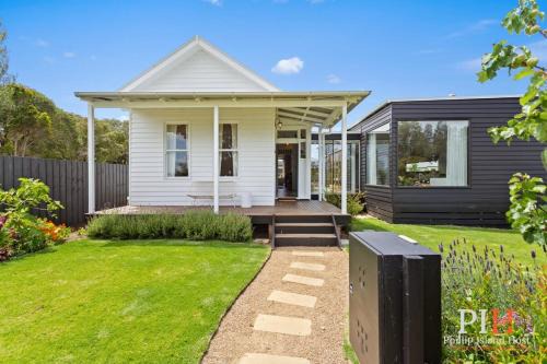 Newhaven House | Charming 4 BR Cottage Retreat