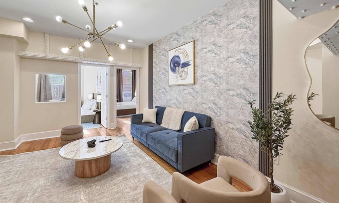 Old City Apartment | Charming 4BD Home | Old City | Near Attractions