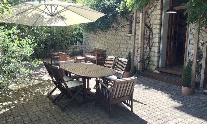 Les Arceaux Apartment | Charming 5 room apartment with garden in the center of Montpellier - 4 bedrooms + 2 bathrooms