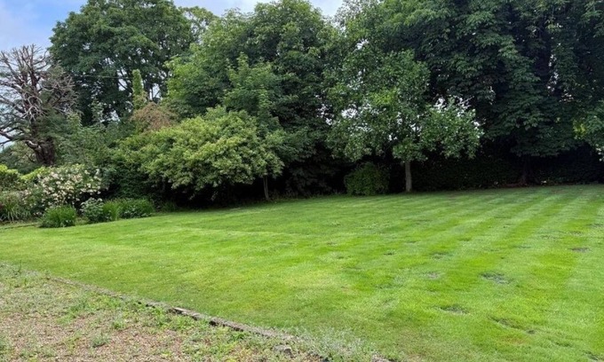 Etchinghill House | Charming 8-Bedroom Retreat in Rural Kent Village