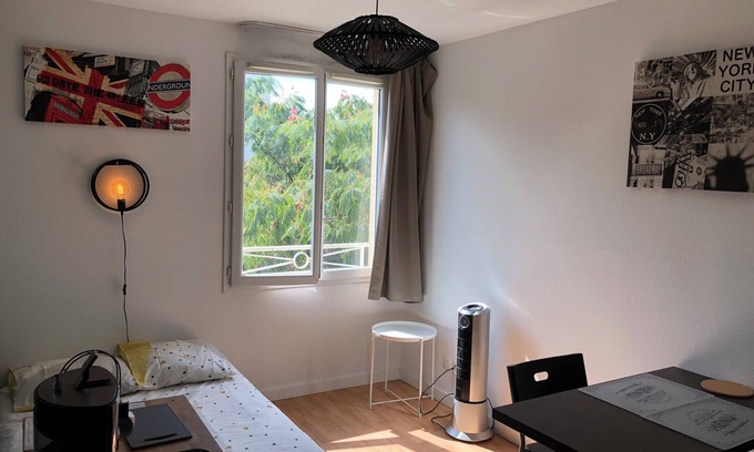 Le Tholonet Apartment | Charming air-conditioned studio - free parking - Aix en Provence