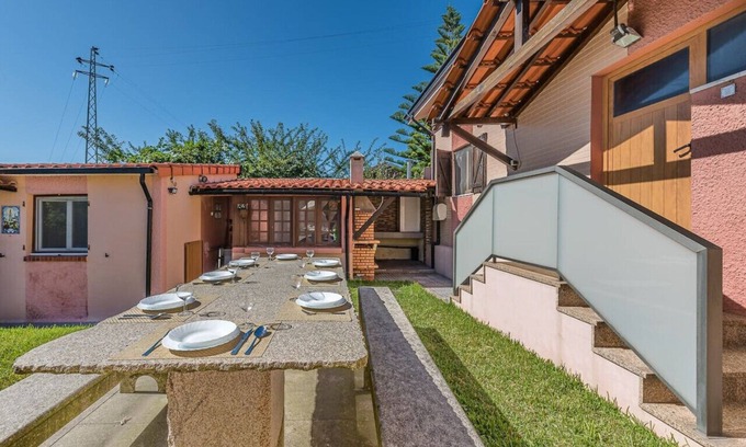 Canidelo House | Charming and Calm House - 5 minutes from the Beach