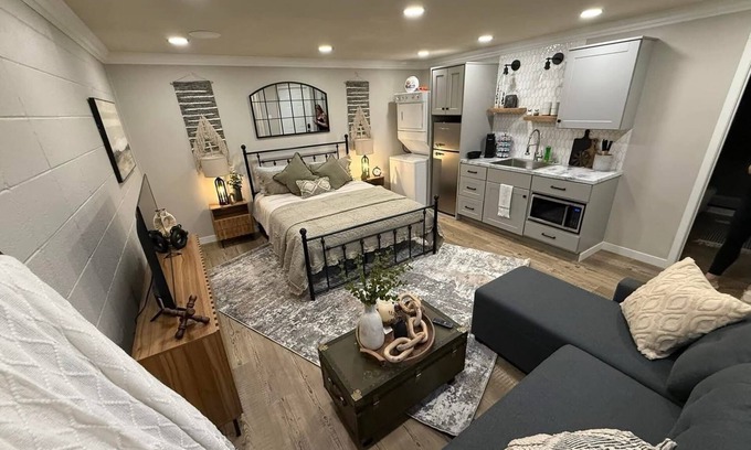 Delta Apartment | Charming apartment in Delta all in walking distance to coffee shops and dining.