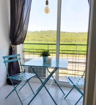 El Francas Apartment | Charming apartment with mountain view in Francàs - 45m²