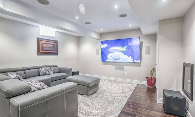 Markham House | Charming basement retreat awaits you!