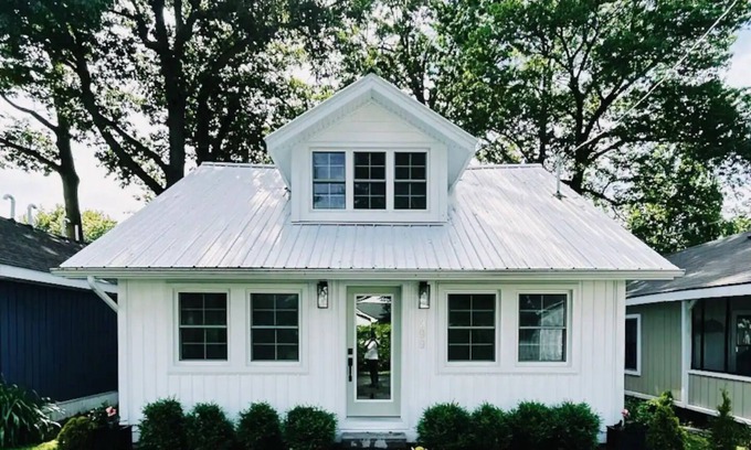 Crystal Beach Cottage | Charming Beach Cottage
