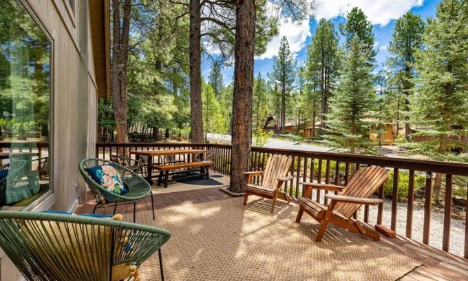 Munds Park Cabin | Charming Cabin close to Flagstaff, Sedona & Hiking