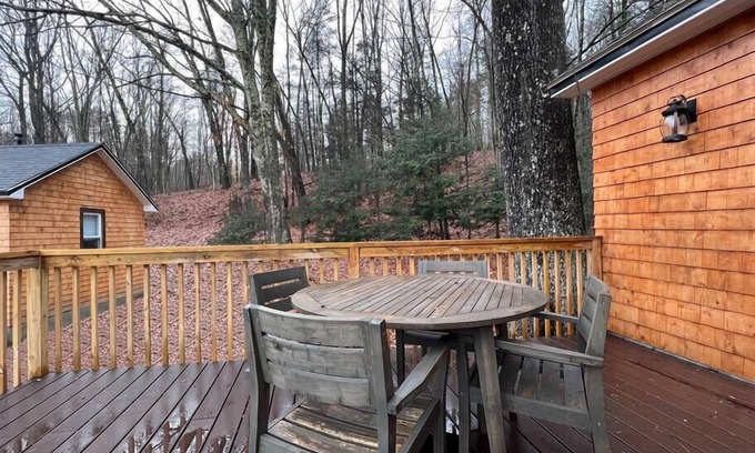 Ellenville Cabin | Charming cabin with Hot Tub, near Minnewaska