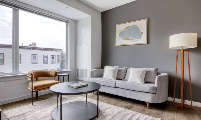Cambridgeport Apartment | Charming Cambridgeport 1BR w/W/D & Gym, nr MIT, by Blueground