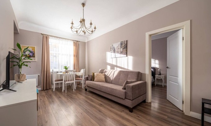 Brasa Apartment | Charming classic Latvian Residence