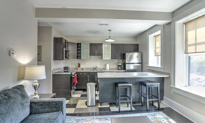 Asheville Condo | Charming Condo over City Bakery