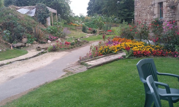 Tredias House | charming cottage in a manor of almost 1000 years