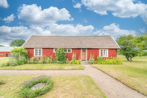 Farjestaden House | Charming Country House - Bedding & Towels included
