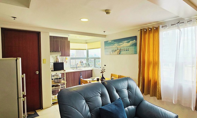 Valencia House | Charming & Cozy 3-bedroom with WiFi in Quezon City