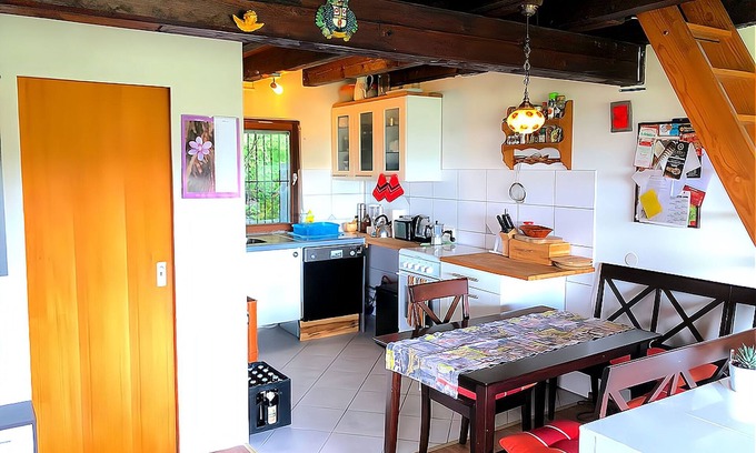Winzenhofen House | Charming holiday home in Schöntal with garden