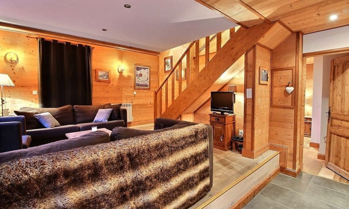 Les Brevieres Apartment | Charming duplex in a chalet in Tignes Les Brevieres