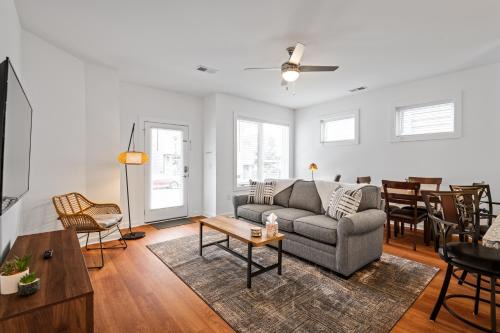 North Chesterfield Apartment | Charming Duplex Retreat in Old Town Manchester, VA