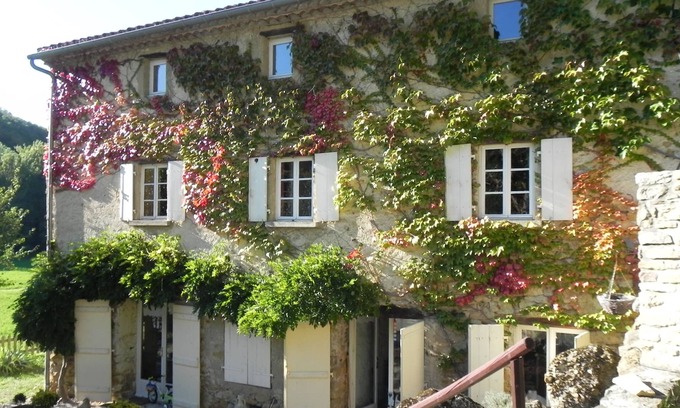 Auriac Other | Charming farmhouse nestled in the unspoilt Corbieres