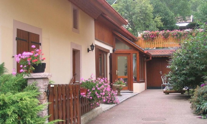 Breitenbach-Haut-Rhin Cottage | Charming Quiet Cottage: 2 Bedrooms, Garden, Terrace, BBQ, Linens Included