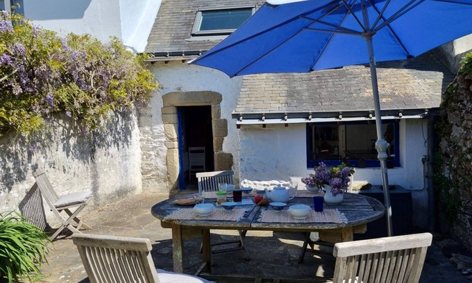 Saint-Gildas-de-Rhuys House | Charming fisherman's house, 4 ppl, near beach, garden, Wifi