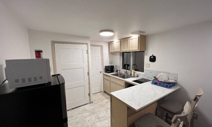Palmdale House | Charming Getaway: Cozy Comfort & Modern Amenities in a Prime Location