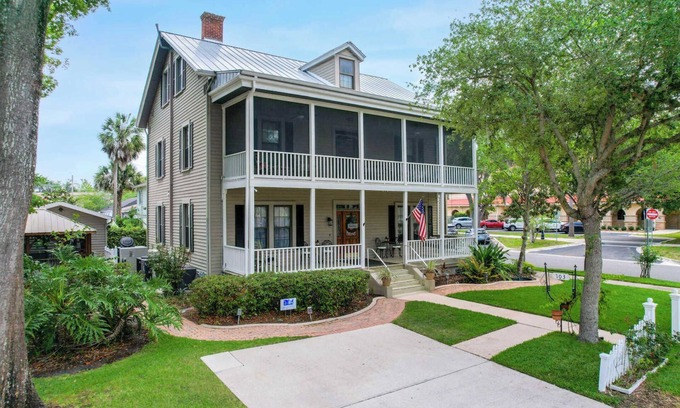 Green Cove Springs House | Charming Green Cove Historic Home, 1st Floor Stay