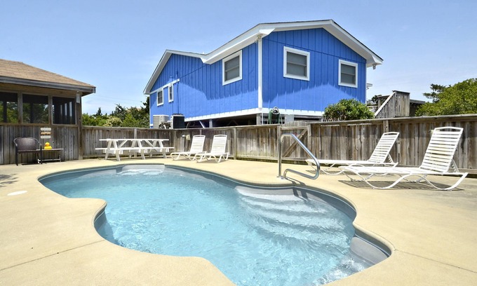 Salvo Cottage | Charming home on quiet street, pool & spa. Perfect review scores, no junk fees