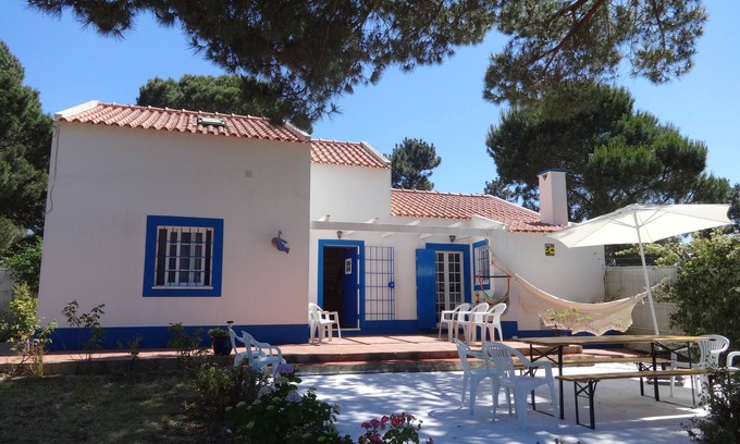 Fonte de Sesimbra House | Charming house, huge private garden next to Lisbon, Meco, Sesimbra