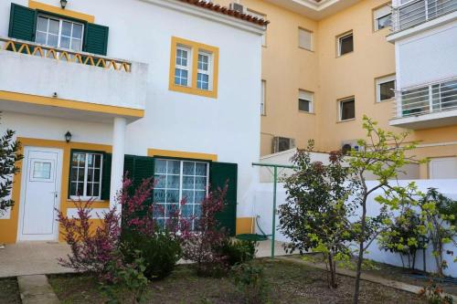Grandola House | Charming house with fireplace in Grândola, 142 m², Internet included