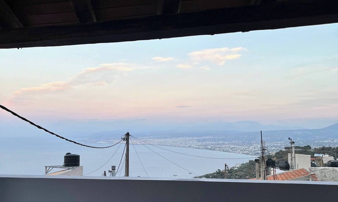 Rodhia House | Charming Iraklio Apartment with Private Entrance and Breathtaking Views