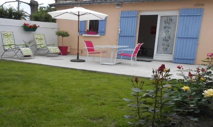 Sotteville-les-Rouen House | Charming little Gite C