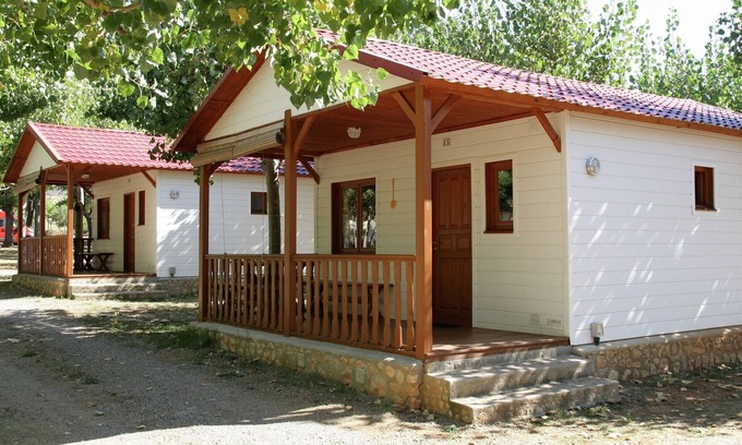 La Puebla de Roda House | Charming Pyrenees Getaway